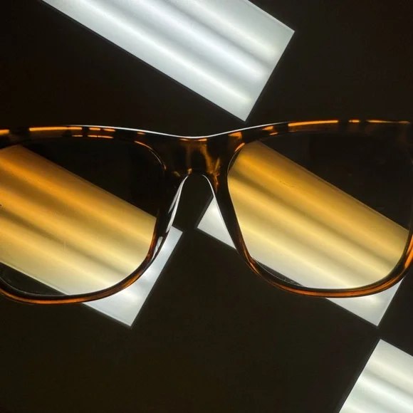 Ray-Ban Brown Sunglasses - Picture 7 of 8